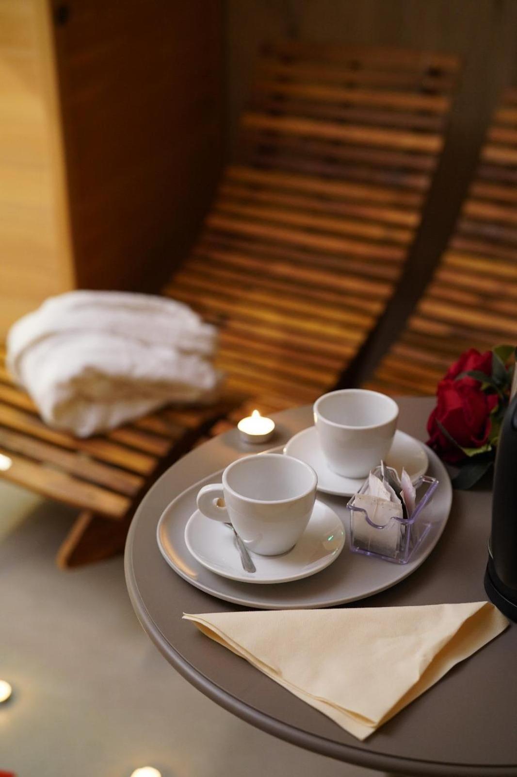 كاتانيا B&B Suites&Rooms Piazza Dei Martiri المظهر الخارجي الصورة