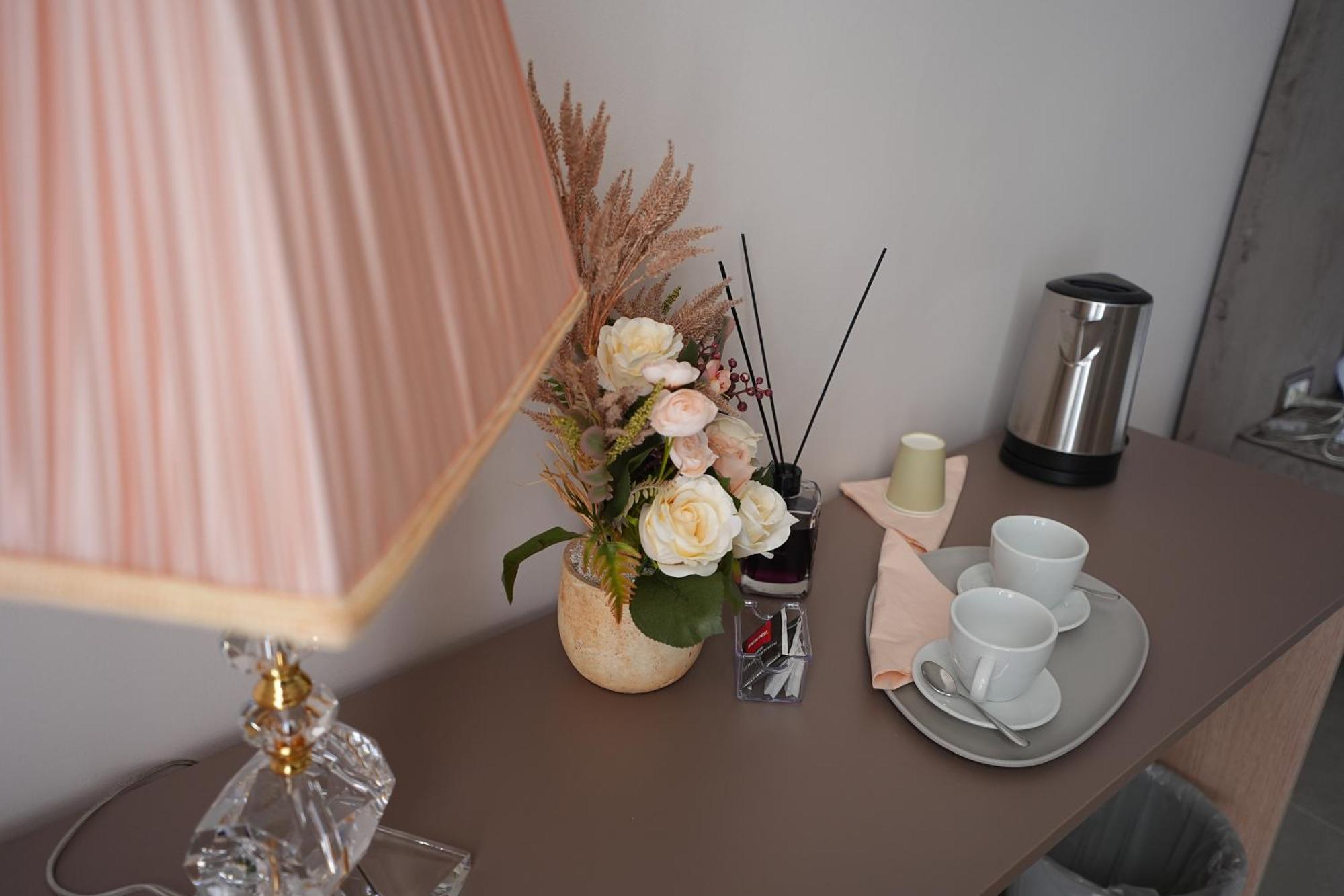 كاتانيا B&B Suites&Rooms Piazza Dei Martiri المظهر الخارجي الصورة