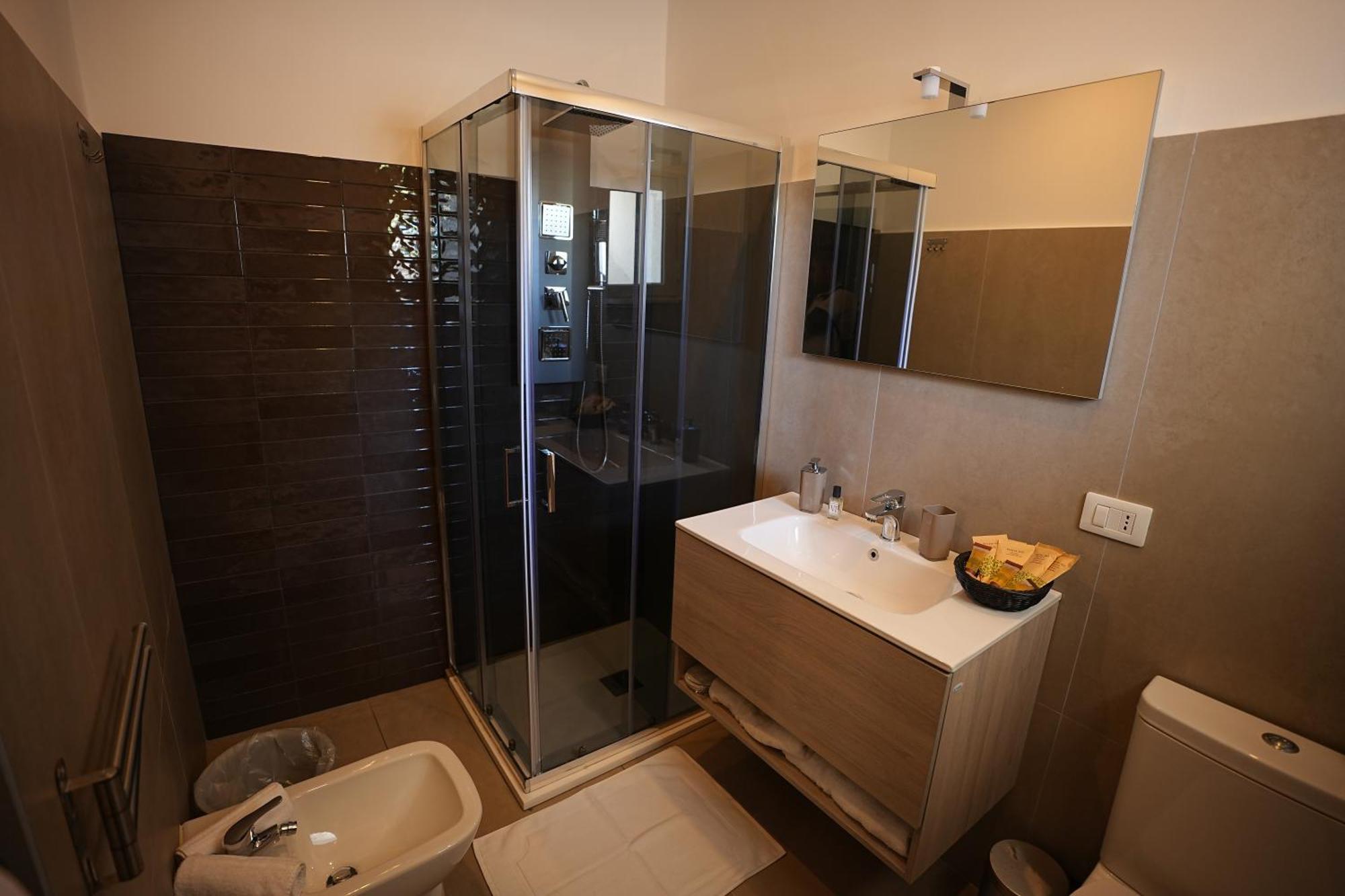 كاتانيا B&B Suites&Rooms Piazza Dei Martiri المظهر الخارجي الصورة